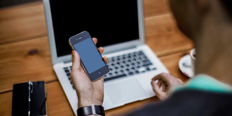 画廊代理合约深度解析：画家签订独家与非独家协议时的核心注意事项与艺术品买卖策略