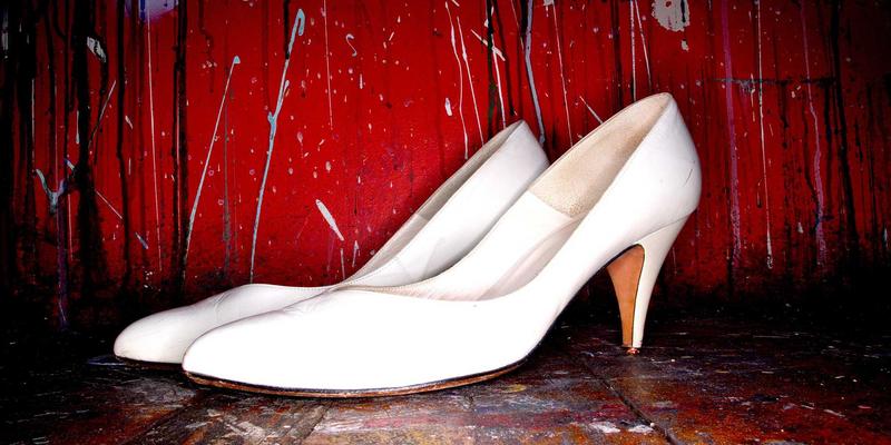 限量版画：为原创绘画开辟亲民收藏渠道的市场定位与销售策略